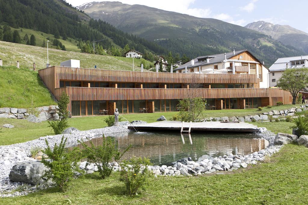 Relais & Chateaux In Lain Cadonau Hotel 5*